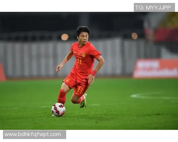 成都足球小将崭露头角助力青少年足球梦想的实现与发展